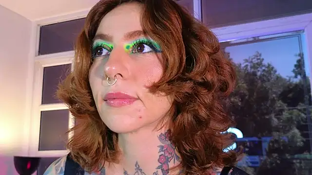 Evangelyne 1 online show from 09/30/25, 03:51