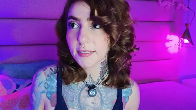 Snapshot of Evangelyne_1 chatting on 01/14/26, 03:48 Evangelyne 1 online show from 01/14/26, 03:48