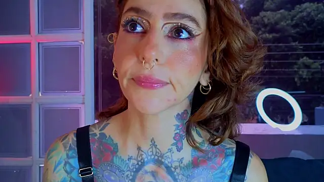 Evangelyne 1 online show from 09/18/25, 03:59