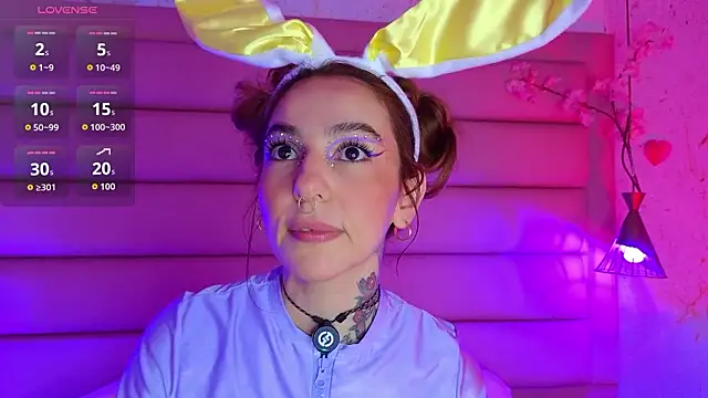 Evangelyne 1 online show from 03/19/26, 03:45