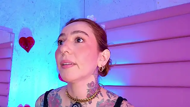 Evangelyne 1 online show from 04/02/26, 03:41