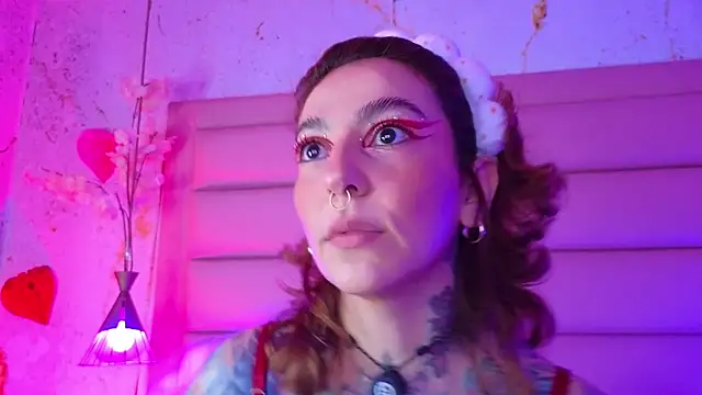 Evangelyne 1 online show from 03/23/26, 03:45