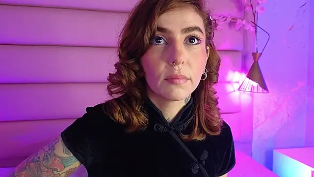 Snapshot of Evangelyne_1 chatting on 01/07/26, 03:39 Evangelyne 1 online show from 01/07/26, 03:39