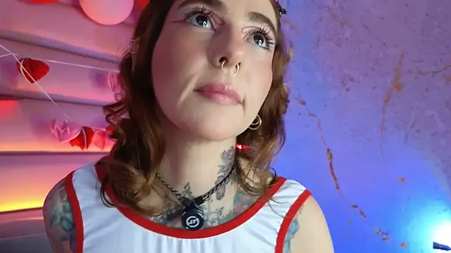 Snapshot of Evangelyne_1 chatting on 02/19/26, 03:42 Evangelyne 1 online show from 02/19/26, 03:42