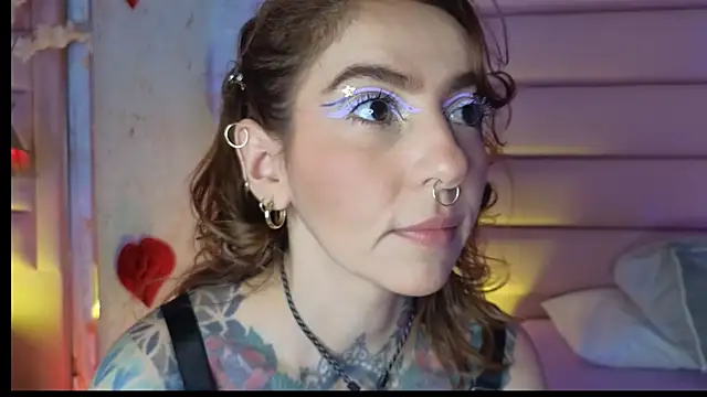 Snapshot of Evangelyne_1 chatting on 02/28/26, 03:44 Evangelyne 1 online show from 02/28/26, 03:44