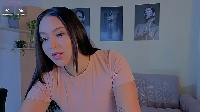 ToriCrossX online show from 01/10/26, 07:15