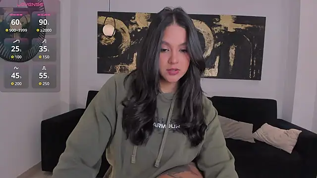 ToriCrossX online show from 10/27/25, 01:01