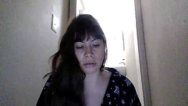 petitedoll29 online show from 11/20/25, 09:04