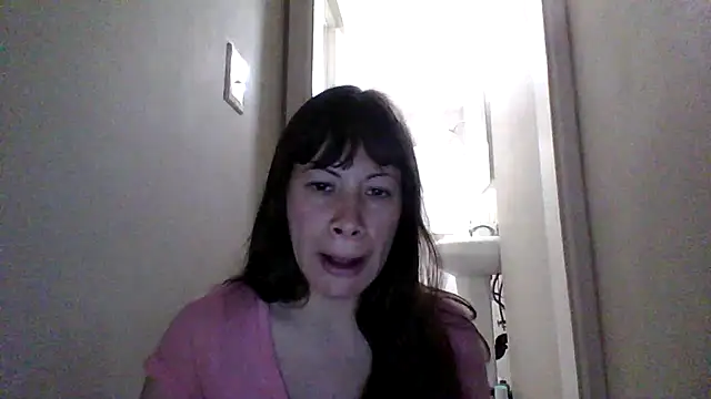 petitedoll29 online show from 10/29/25, 07:46