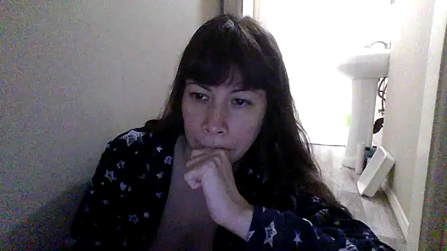 petitedoll29 online show from 11/08/25, 10:35