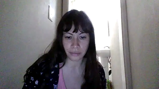 petitedoll29 online show from 12/18/25, 09:18