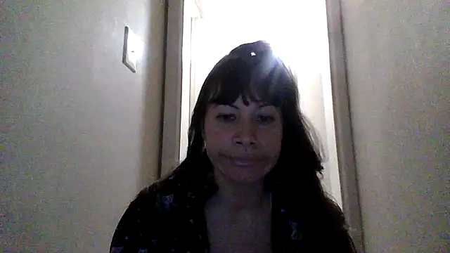 petitedoll29 online show from 11/17/25, 08:35