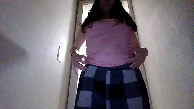 petitedoll29 online show from 11/05/25, 08:56