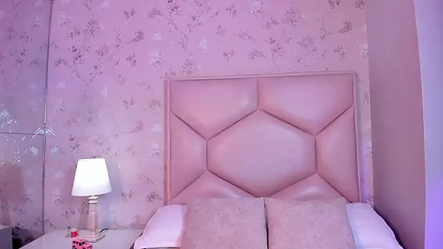 Snapshot of ambar_sullivan chatting on 10/16/25, 11:40 ambar sullivan online show from 10/16/25, 11:40