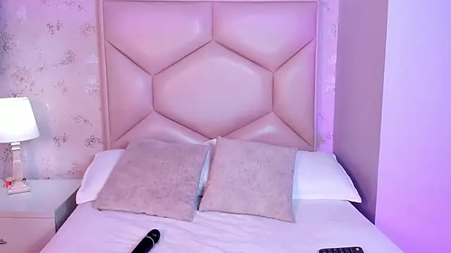 Snapshot of ambar_sullivan chatting on 11/02/25, 11:37 ambar sullivan online show from 11/02/25, 11:37