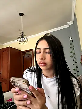 isabella jade online show from 10/13/25, 04:19