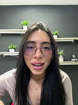 isabella jade online show from 11/08/25, 01:14