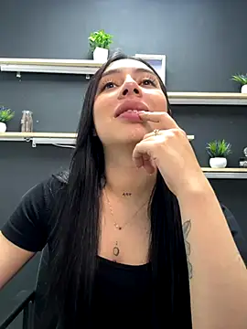 isabella jade online show from 12/01/25, 08:53