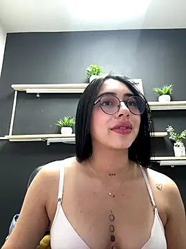 isabella jade online show from 11/01/25, 01:49