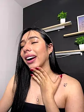 isabella jade online show from 12/23/25, 12:11