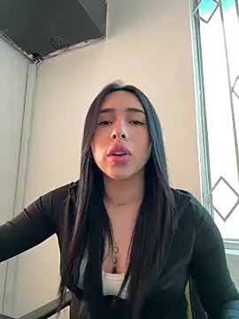 isabella jade online show from 10/27/25, 01:12