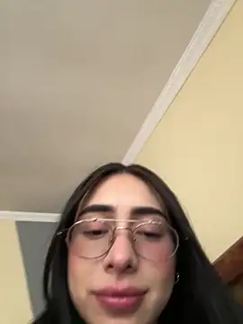 isabella jade online show from 09/12/25, 01:11