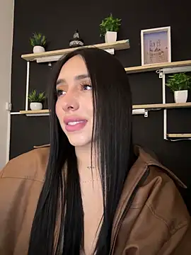 isabella jade online show from 02/17/26, 10:07