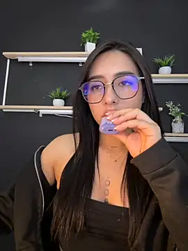 isabella jade online show from 11/12/25, 01:26