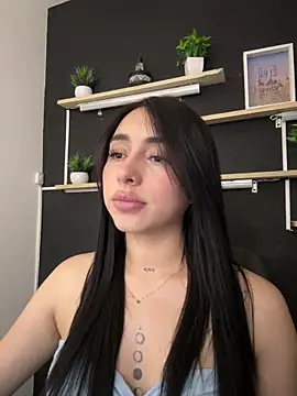 isabella jade online show from 02/21/26, 09:17