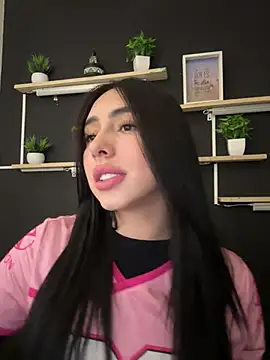 isabella jade online show from 02/23/26, 10:43