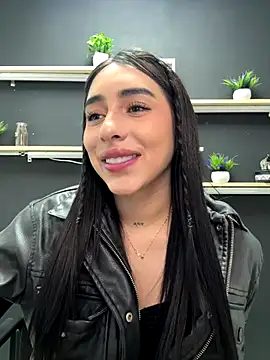 isabella jade online show from 11/27/25, 10:10