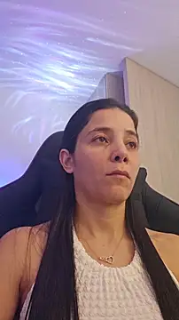 miaeyes online show from 01/10/26, 01:39