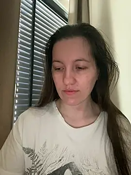 Nicole-Ray online show from 03/05/26, 09:50