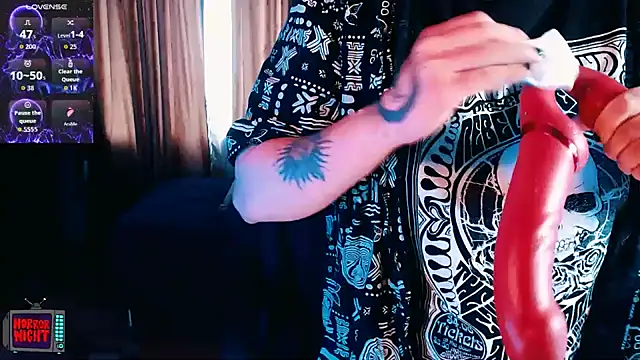 Snapshot of Marieblueeyes chatting on 12/21/25, 07:59 Marieblueeyes online show from 12/21/25, 07:59