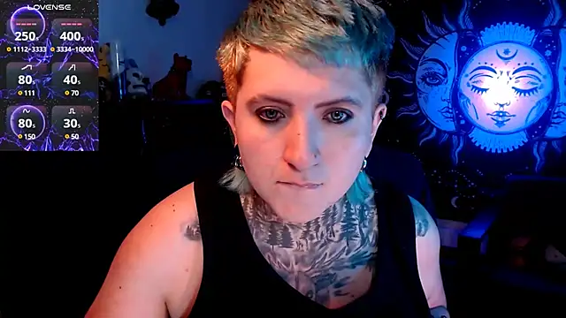 Snapshot of Marieblueeyes chatting on 03/16/25, 02:43 Marieblueeyes online show from 03/16/25, 02:43