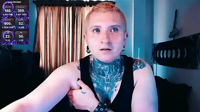 Snapshot of Marieblueeyes chatting on 01/10/26, 06:47 Marieblueeyes online show from 01/10/26, 06:47