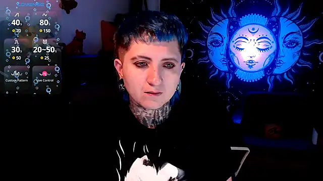 Snapshot of Marieblueeyes chatting on 03/07/25, 01:31 Marieblueeyes online show from 03/07/25, 01:31