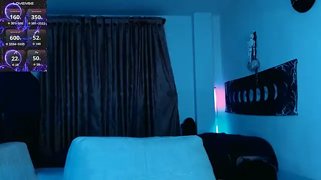 Snapshot of Marieblueeyes chatting on 01/07/26, 04:17 Marieblueeyes online show from 01/07/26, 04:17