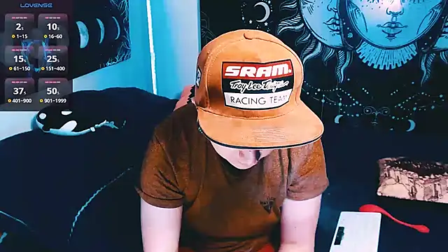 Snapshot of Marieblueeyes chatting on 02/10/26, 01:04 Marieblueeyes online show from 02/10/26, 01:04