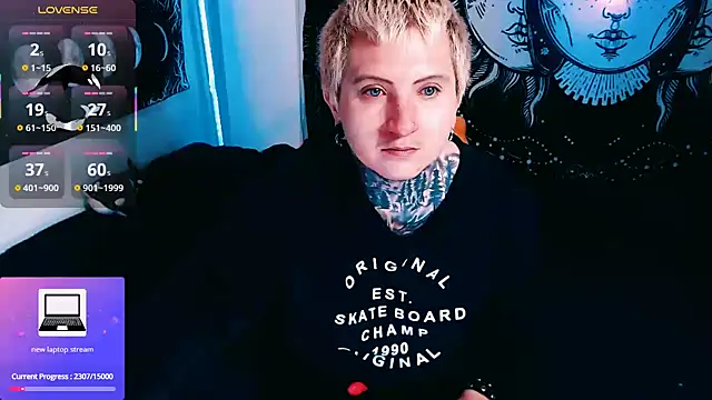 Snapshot of Marieblueeyes chatting on 02/24/26, 12:28 Marieblueeyes online show from 02/24/26, 12:28