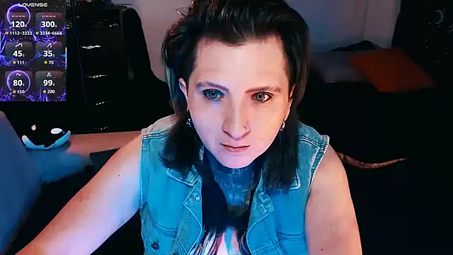 Snapshot of Marieblueeyes chatting on 10/01/25, 10:02 Marieblueeyes online show from 10/01/25, 10:02