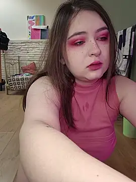 Yammy Yumi online show from 06/25/26, 02:33