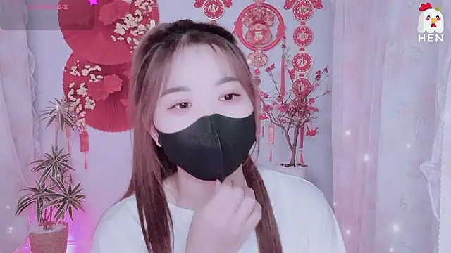 hen237 online show from 02/18/26, 07:32