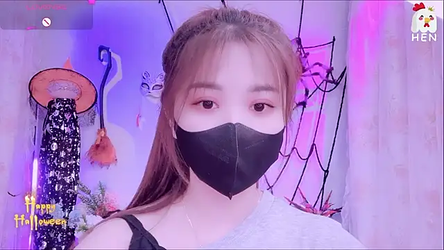 hen237 online show from 11/07/25, 12:37