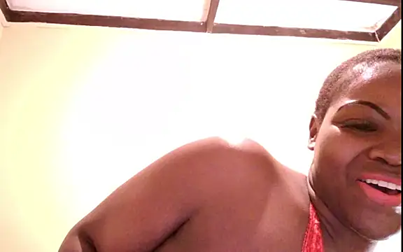 Queen BootyXXX online show from 06/20/26, 02:16