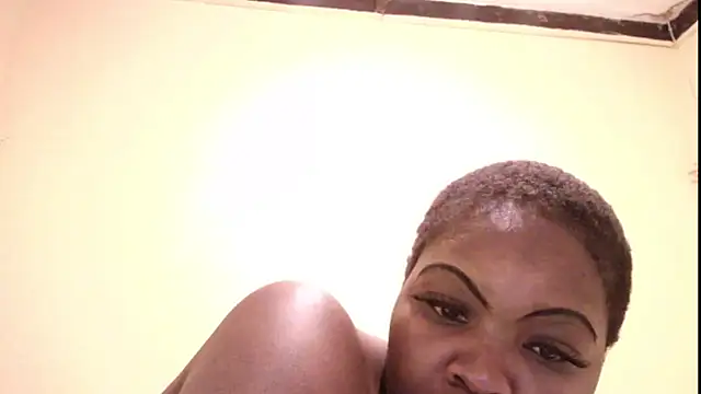 Queen BootyXXX online show from 06/24/26, 02:43