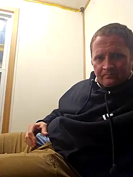 taurada76 online show from 02/18/26, 03:41