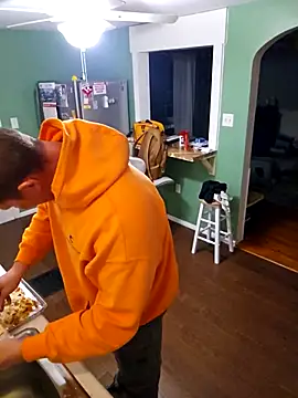 taurada76 online show from 12/04/25, 11:15