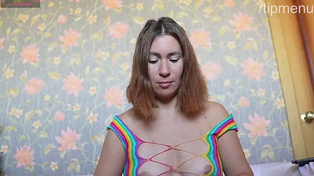 Snapshot of SophieBush chatting on 09/15/25, 12:38 SophieBush online show from 09/15/25, 12:38