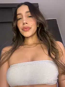 SelenaStone online show from 12/10/24, 11:19